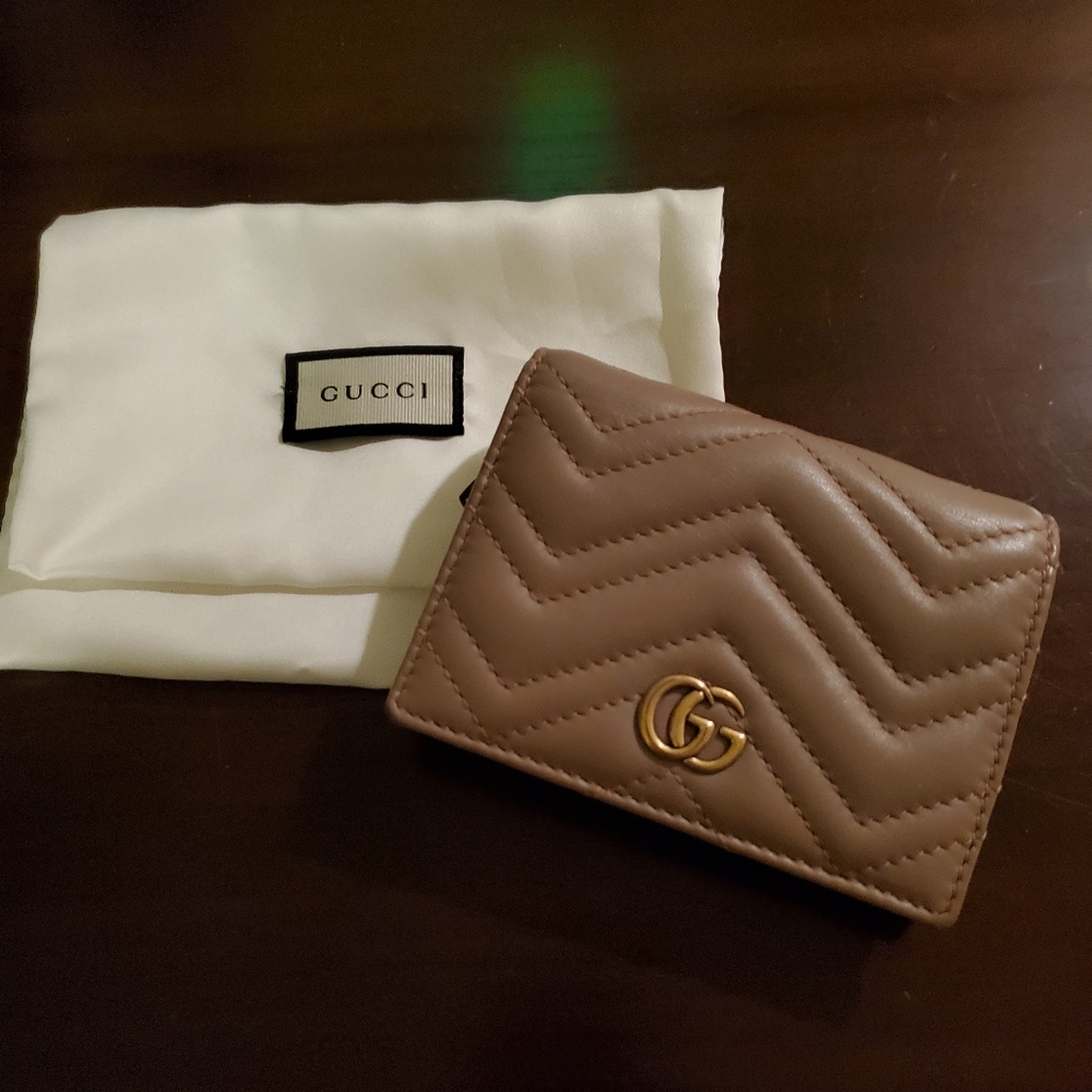 Gucci marmont wallet